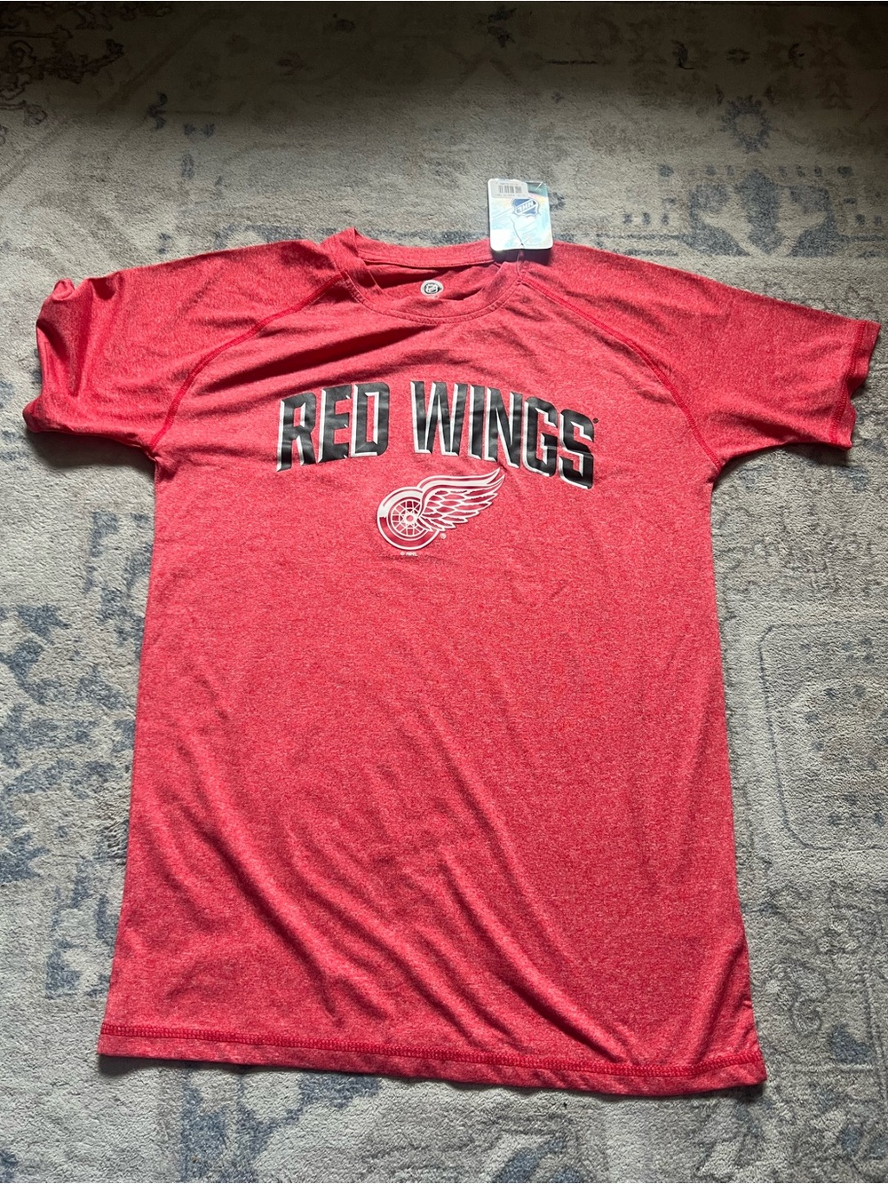 NHL RedWings Graphic Fan shirt